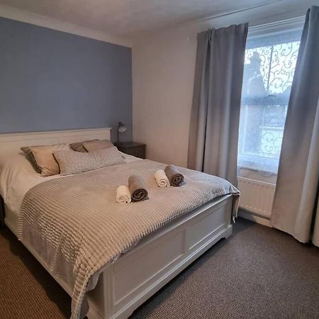 Vila Entire House With Garden & Parking Nr Ashford Int Exteriér fotografie