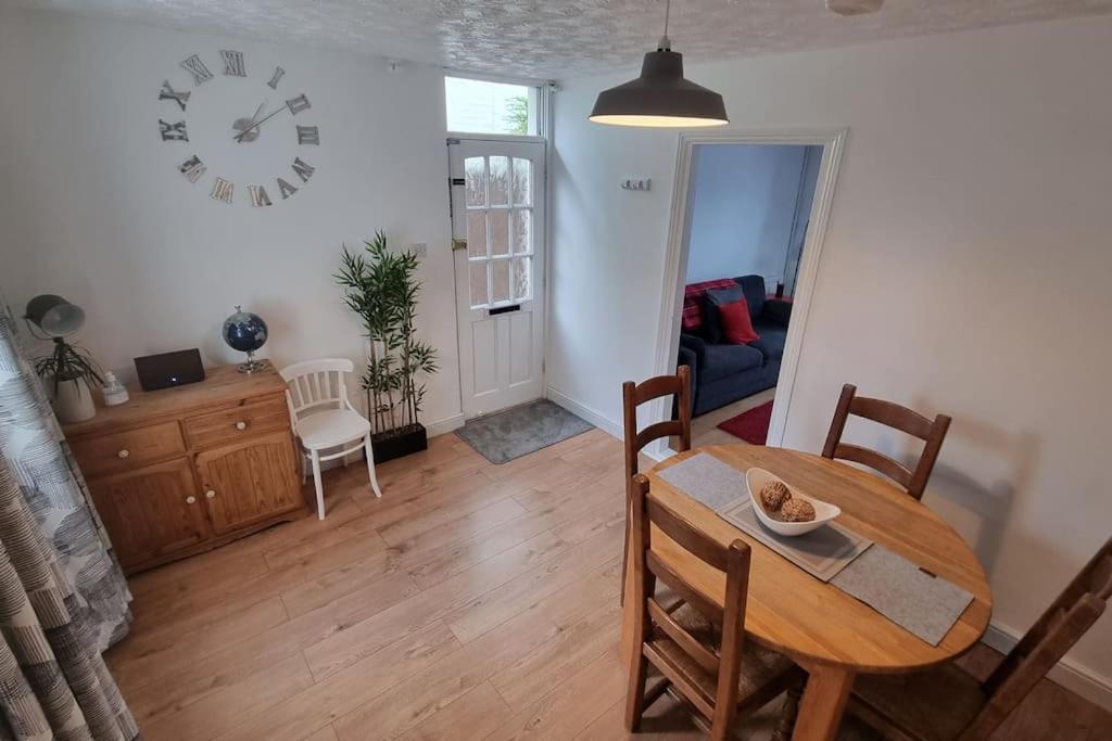Vila Entire House With Garden & Parking Nr Ashford Int Exteriér fotografie