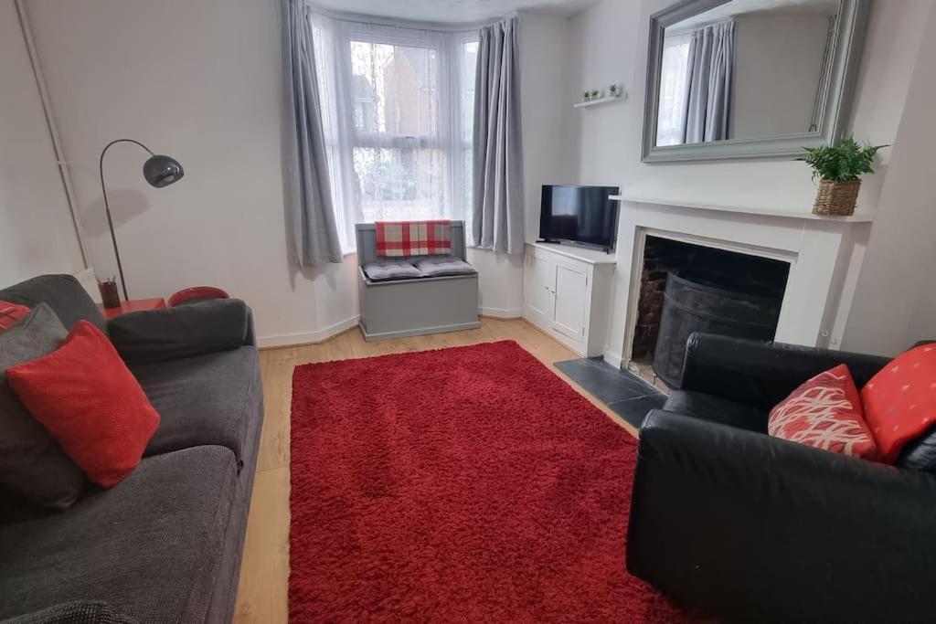 Vila Entire House With Garden & Parking Nr Ashford Int Exteriér fotografie